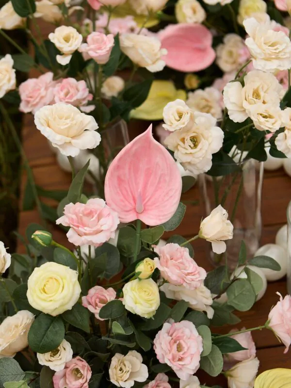 Дофаминовая свадьба в «Истоке», оформление G Flowers — фото 8