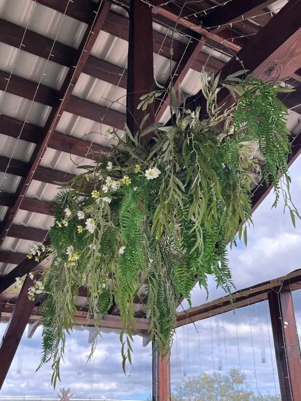 Свадьба в «Истоке» — лесной стиль со мхом, оформление G Flowers — фото 11